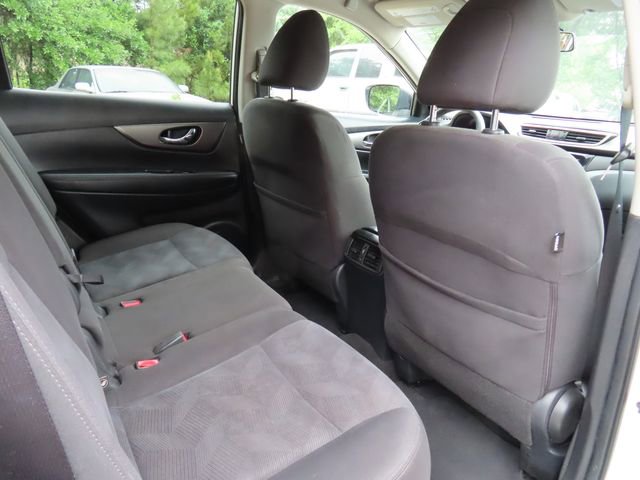 Used 2016 Nissan Rogue SV AWD/4WD image 36
