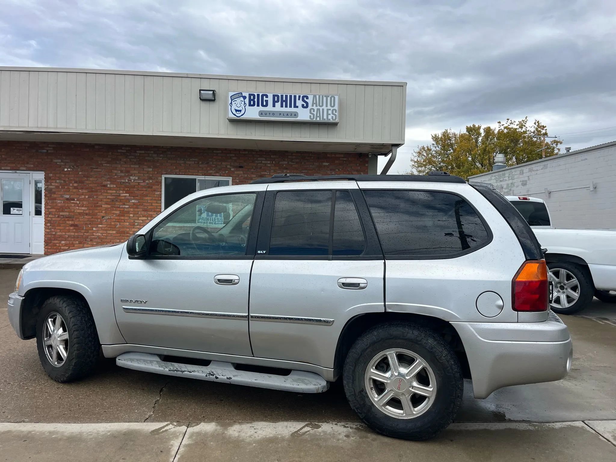 Used 2006 GMC Envoy SLT