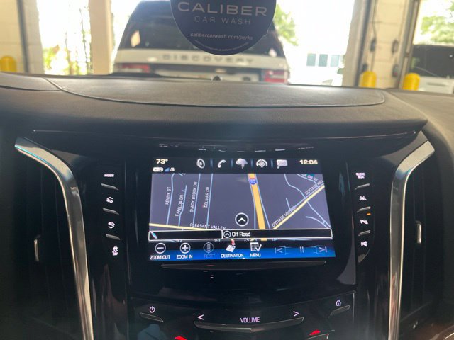 Used 2017 Cadillac Escalade Premium Luxury RWD image 16