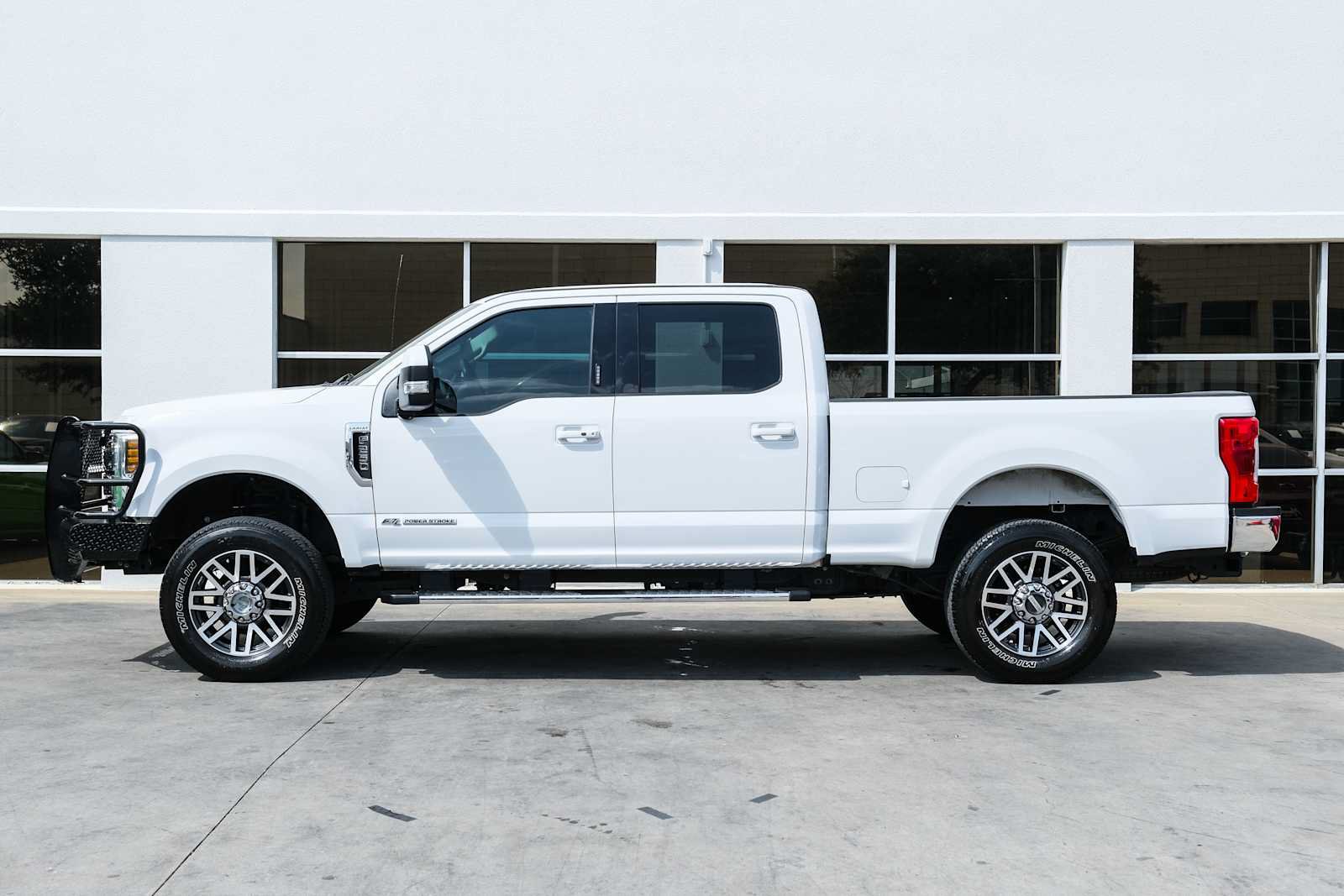 Used 2019 Ford F250 Lariat w/ Lariat Ultimate Package AWD/4WD image 20