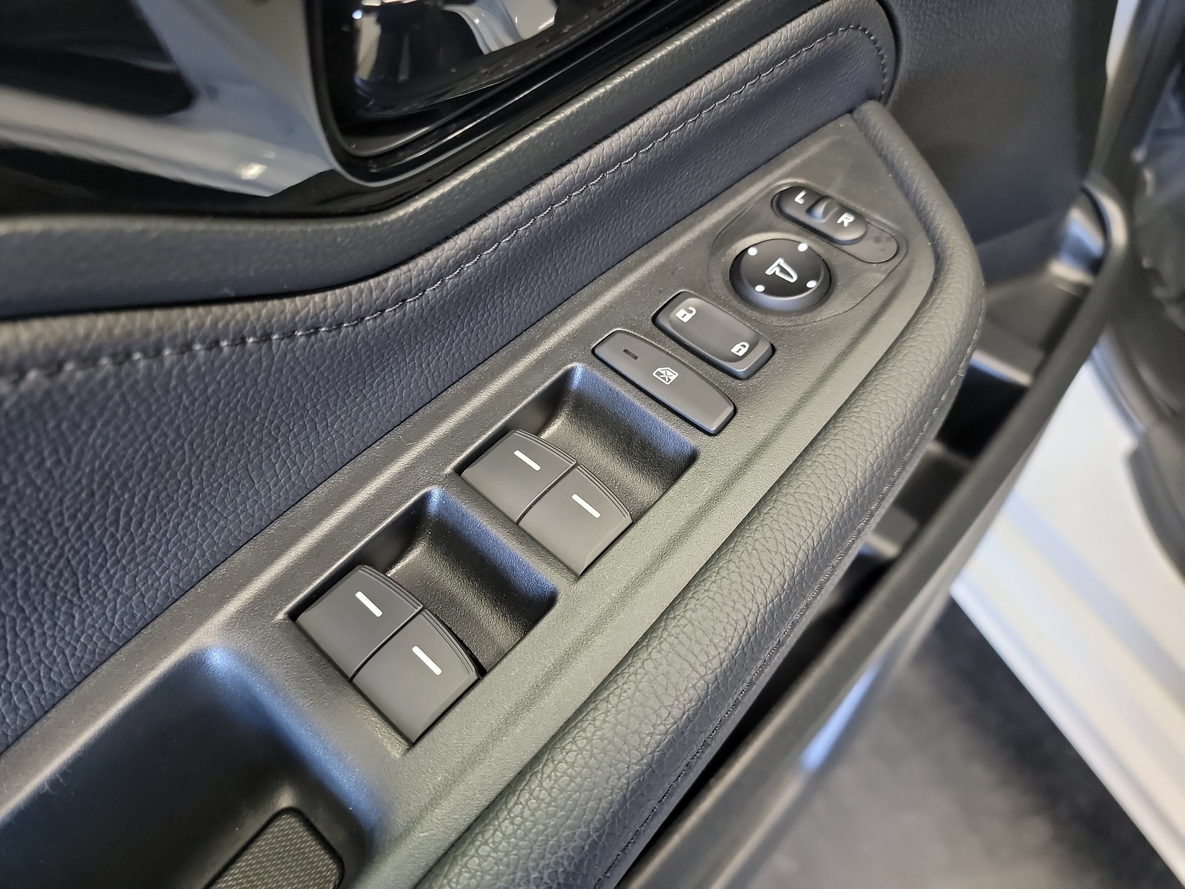 Certified 2023 Honda Odyssey Touring image 14