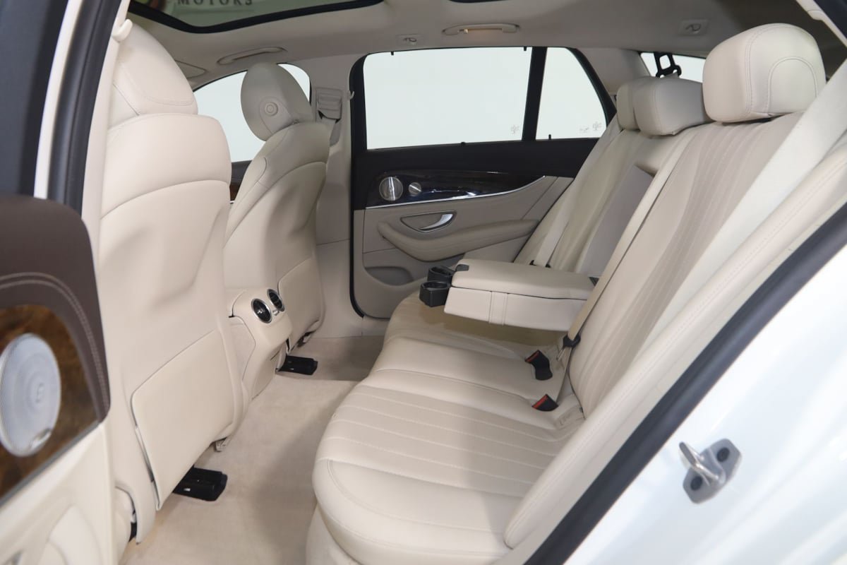 Used 2020 Mercedes-Benz E 450 4MATIC Wagon w/ Premium Package image 56