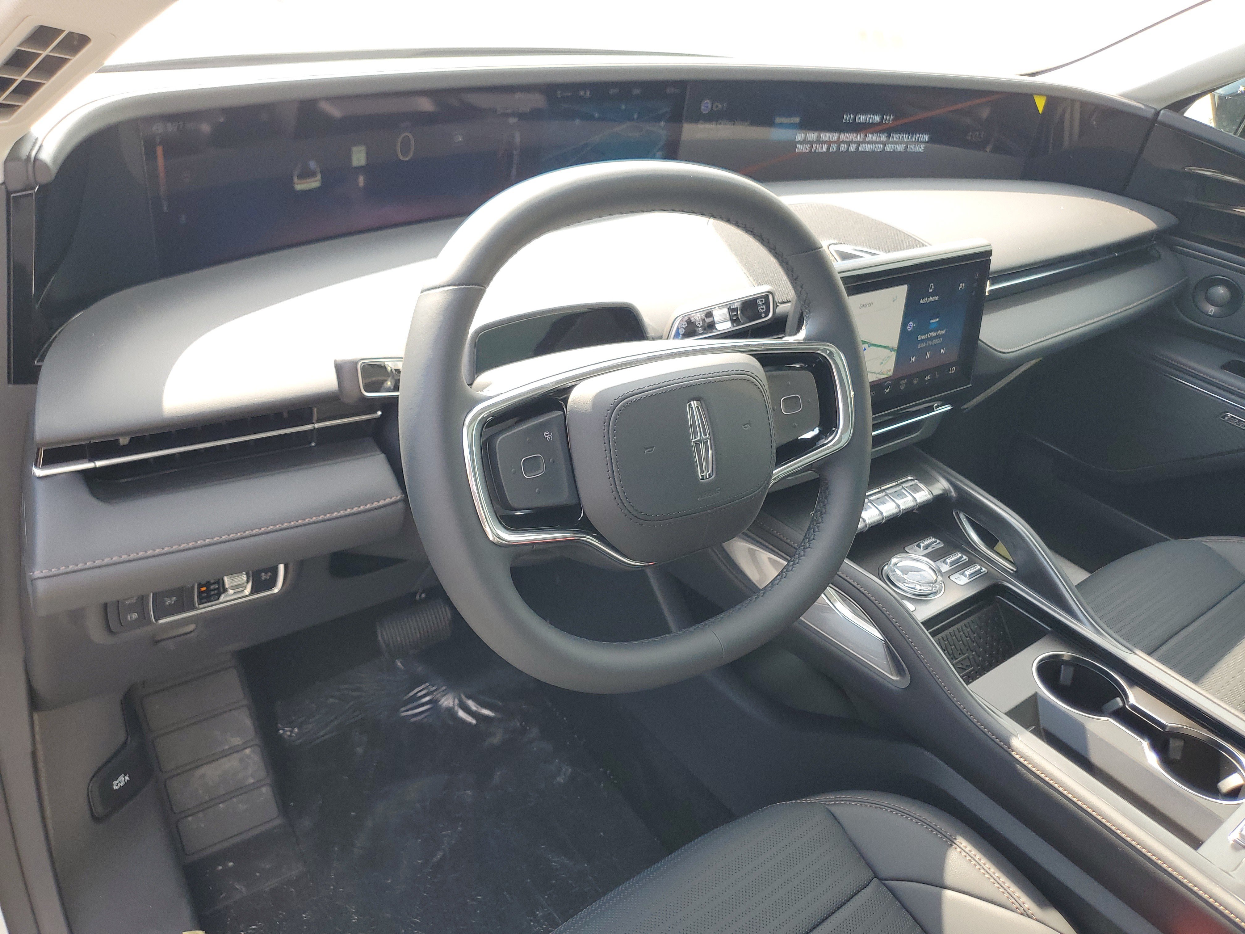 New 2026 Lincoln Nautilus Reserve AWD/4WD image 13
