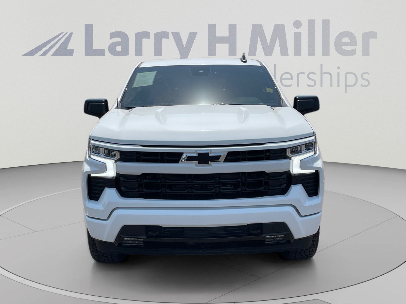 Used 2026 Chevrolet Silverado 1500 RST w/ RST Select Package AWD/4WD image 8
