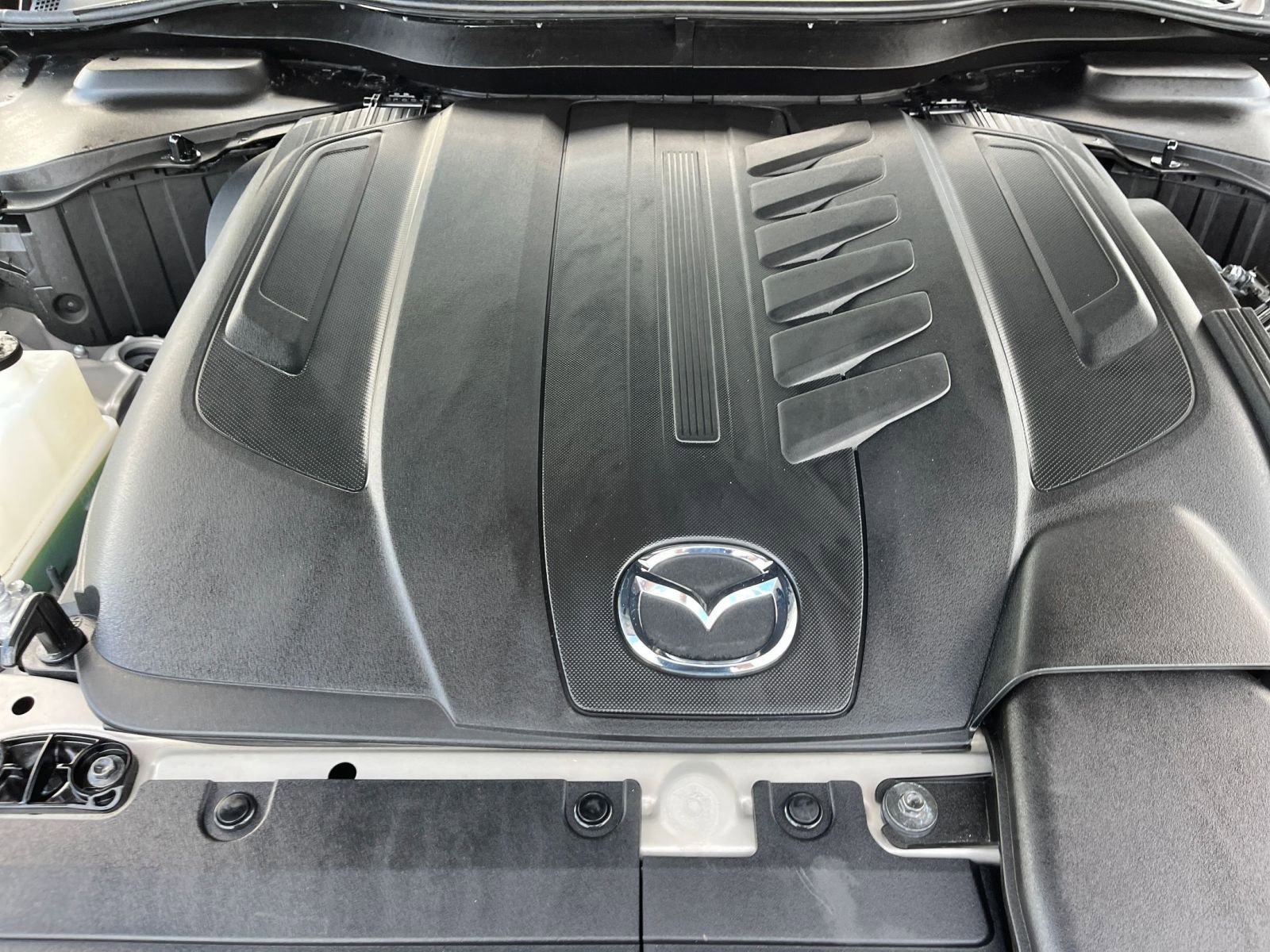 Used 2025 MAZDA CX-90 3.3 Turbo w/ Preferred Package image 32