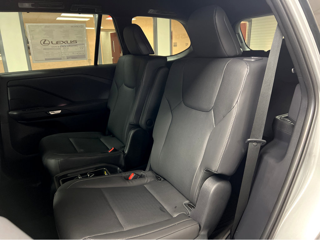 New 2026 Lexus TX 500h AWD w/ Technology Package image 19