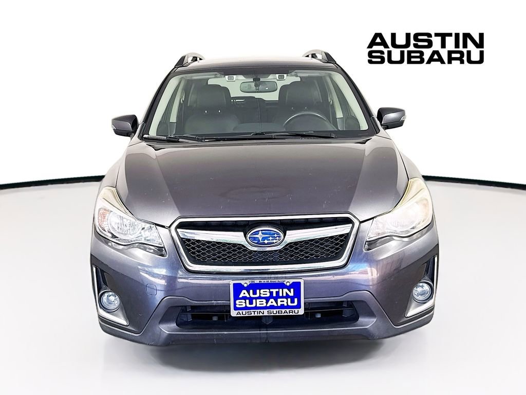 Used 2016 Subaru Crosstrek 2.0i Limited AWD/4WD image 2