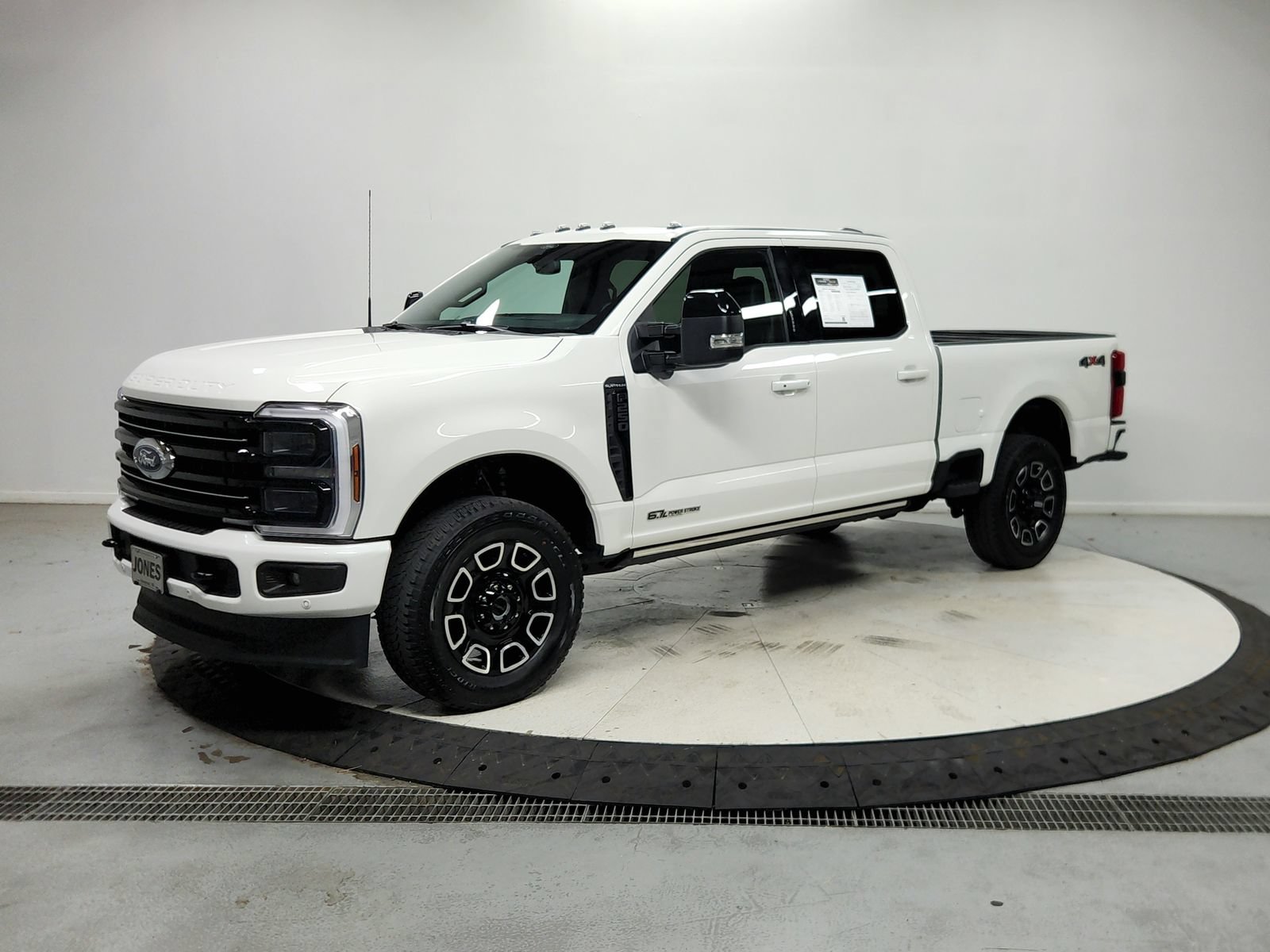 Used 2026 Ford F250 Platinum AWD/4WD image 4