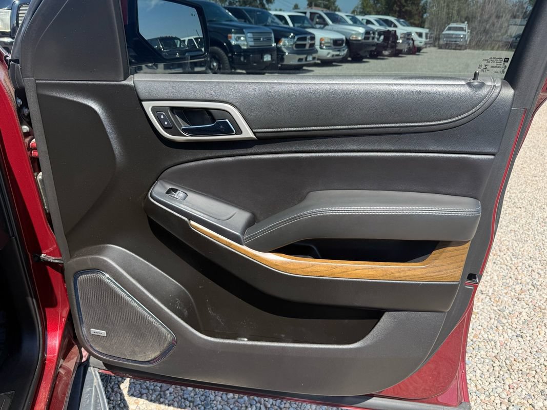 Used 2020 GMC Yukon XL Denali AWD/4WD image 13
