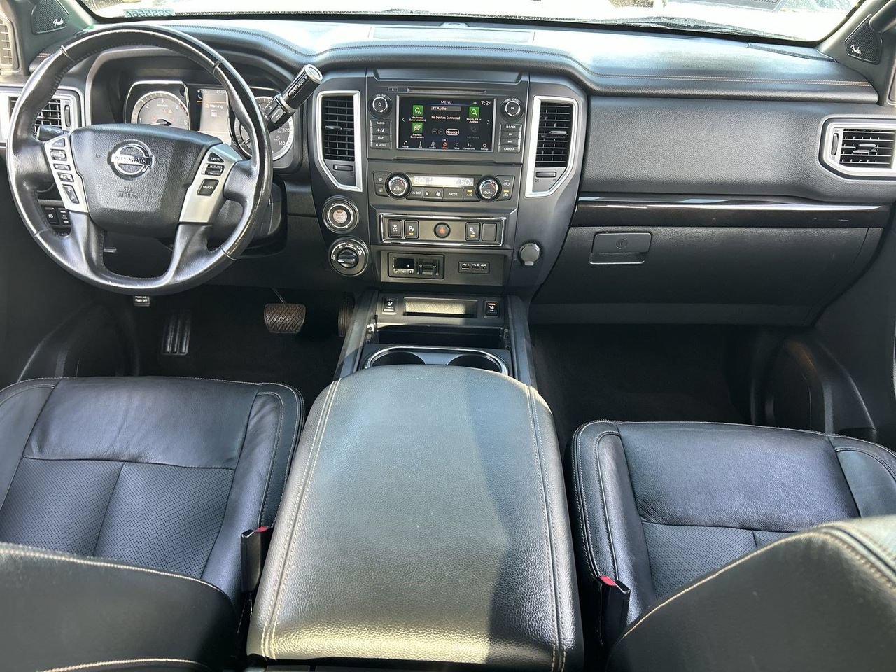 Used 2019 Nissan Titan SL w/ Midnight Edition AWD/4WD image 12