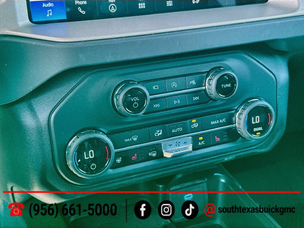 Used 2025 Ford Bronco Outer Banks AWD/4WD image 19