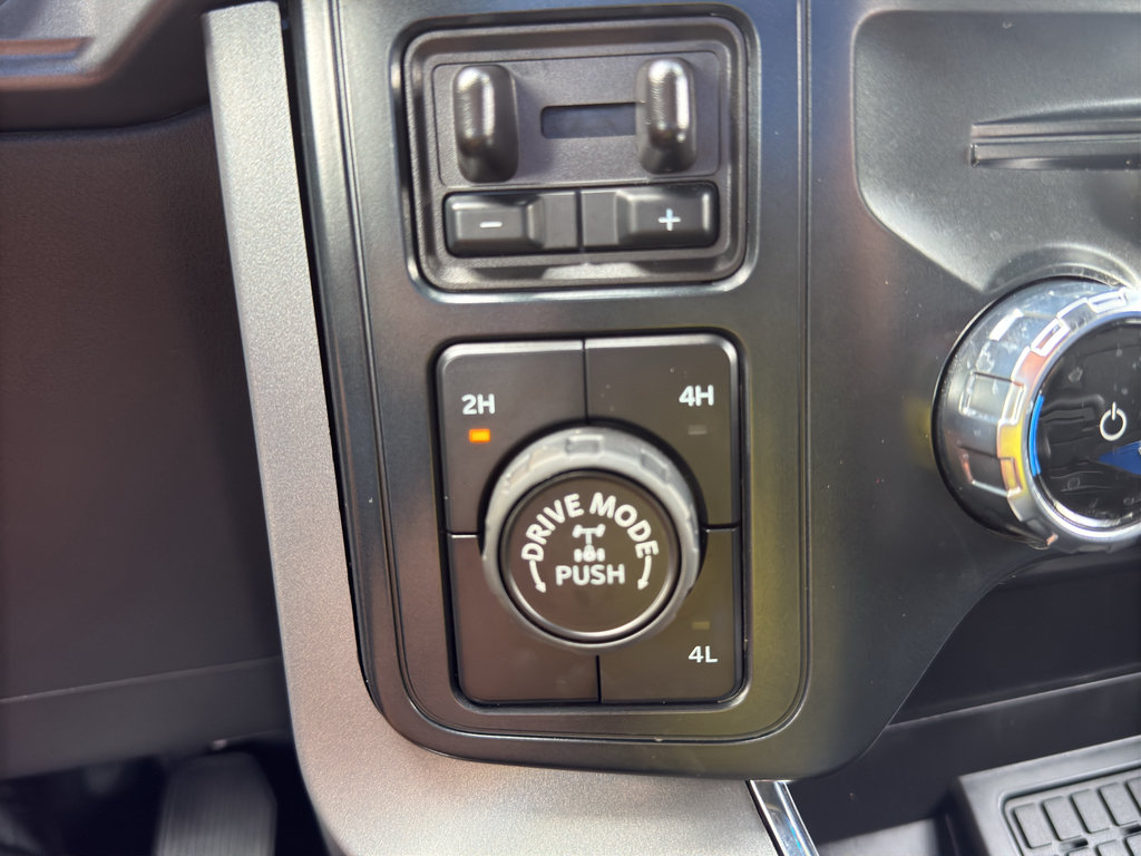 Used 2026 Ford F150 XLT w/ Equipment Group 302A MID AWD/4WD image 32