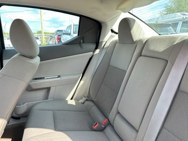 Used 2009 Dodge Avenger R/T FWD image 17