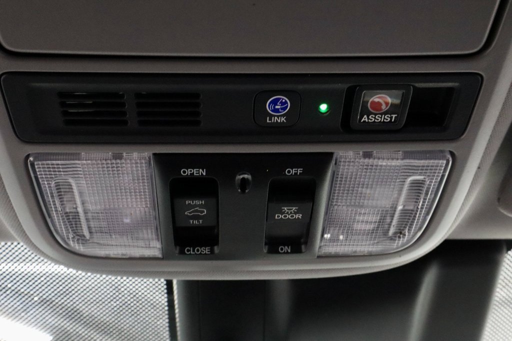 Used 2020 Honda Odyssey Touring image 34