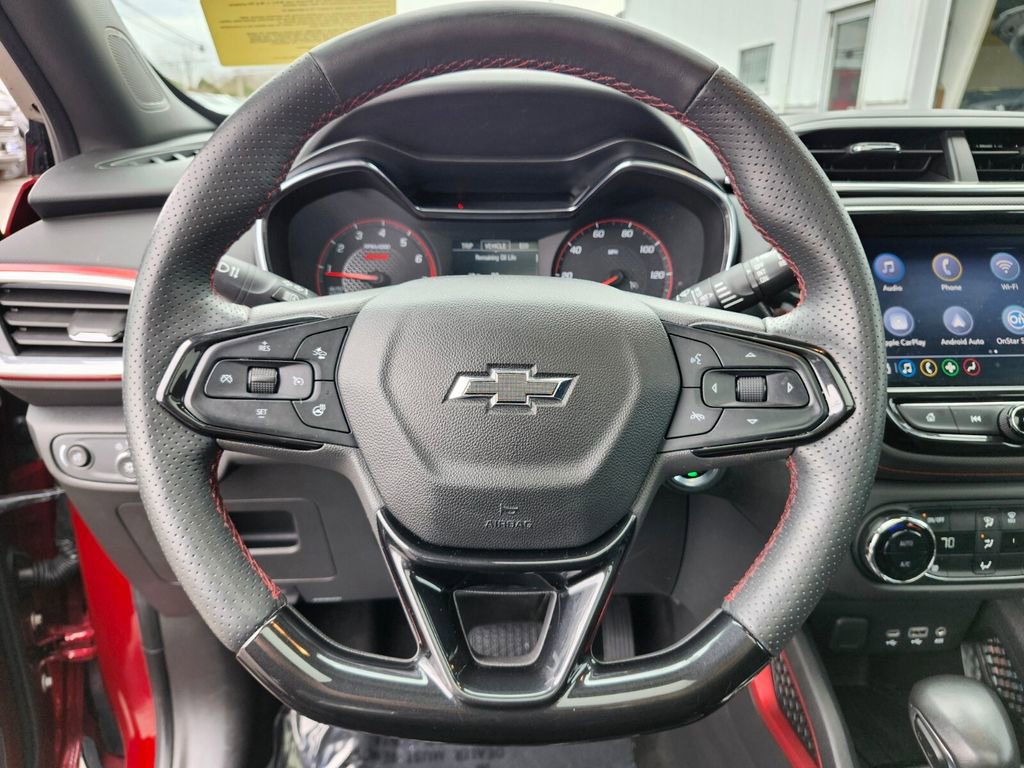 Used 2022 Chevrolet TrailBlazer RS w/ Sun and Liftgate Package image 26