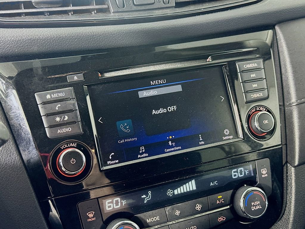 Used 2019 Nissan Rogue SV AWD/4WD image 19