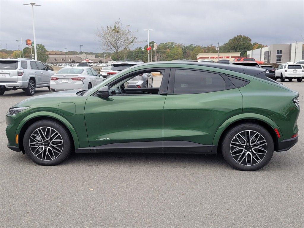 Used 2025 Ford Mustang Mach-E Premium image 4