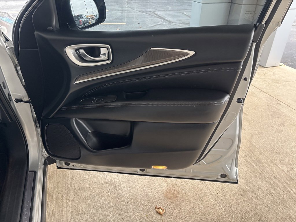 Used 2020 INFINITI QX60 Luxe image 31