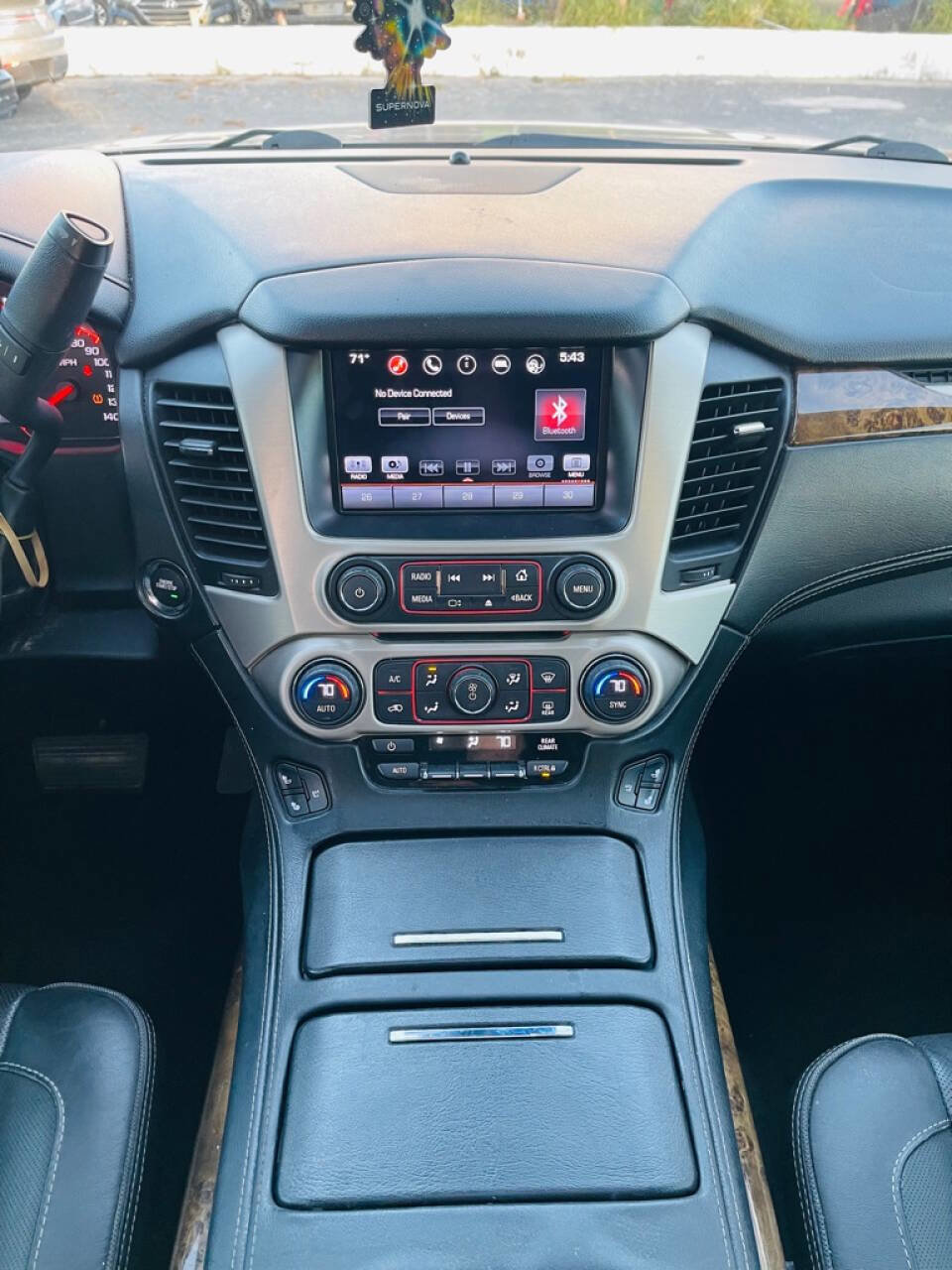 Used 2016 GMC Yukon XL Denali w/ Open Road Package image 22