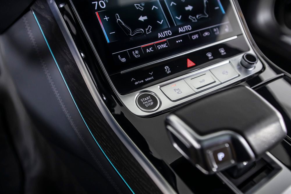 Used 2023 Audi A8 L 3.0T w/ Comfort Plus Package image 34