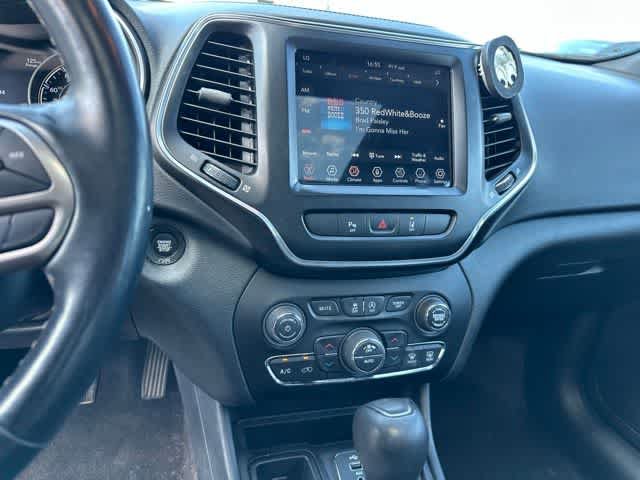 Certified 2021 Jeep Cherokee Latitude Lux 80th Anniv w/ Quick Order Package 2YU 80th FWD image 8