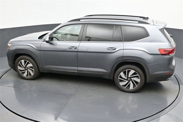 Used 2024 Volkswagen Atlas SE image 23