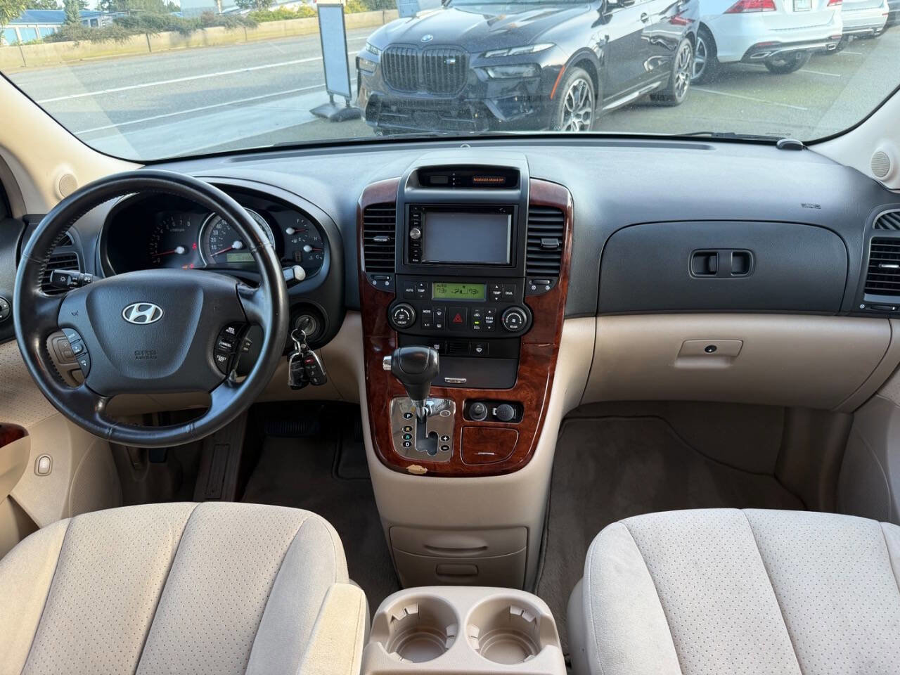 Used 2007 Hyundai Entourage GLS image 23