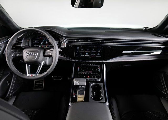 New 2026 Audi SQ8 Prestige image 10