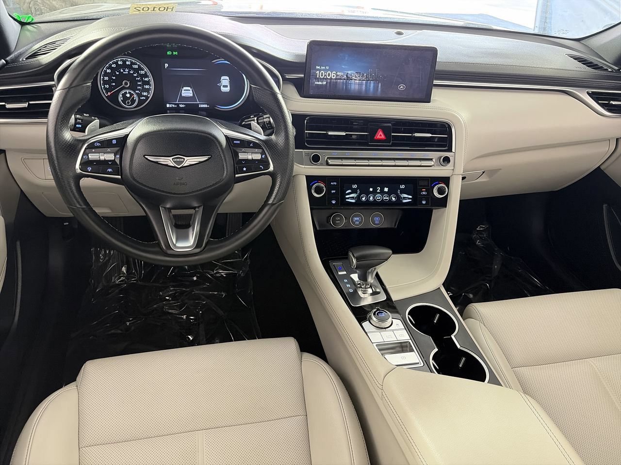 Used 2025 Genesis G70 2.5T AWD/4WD image 21