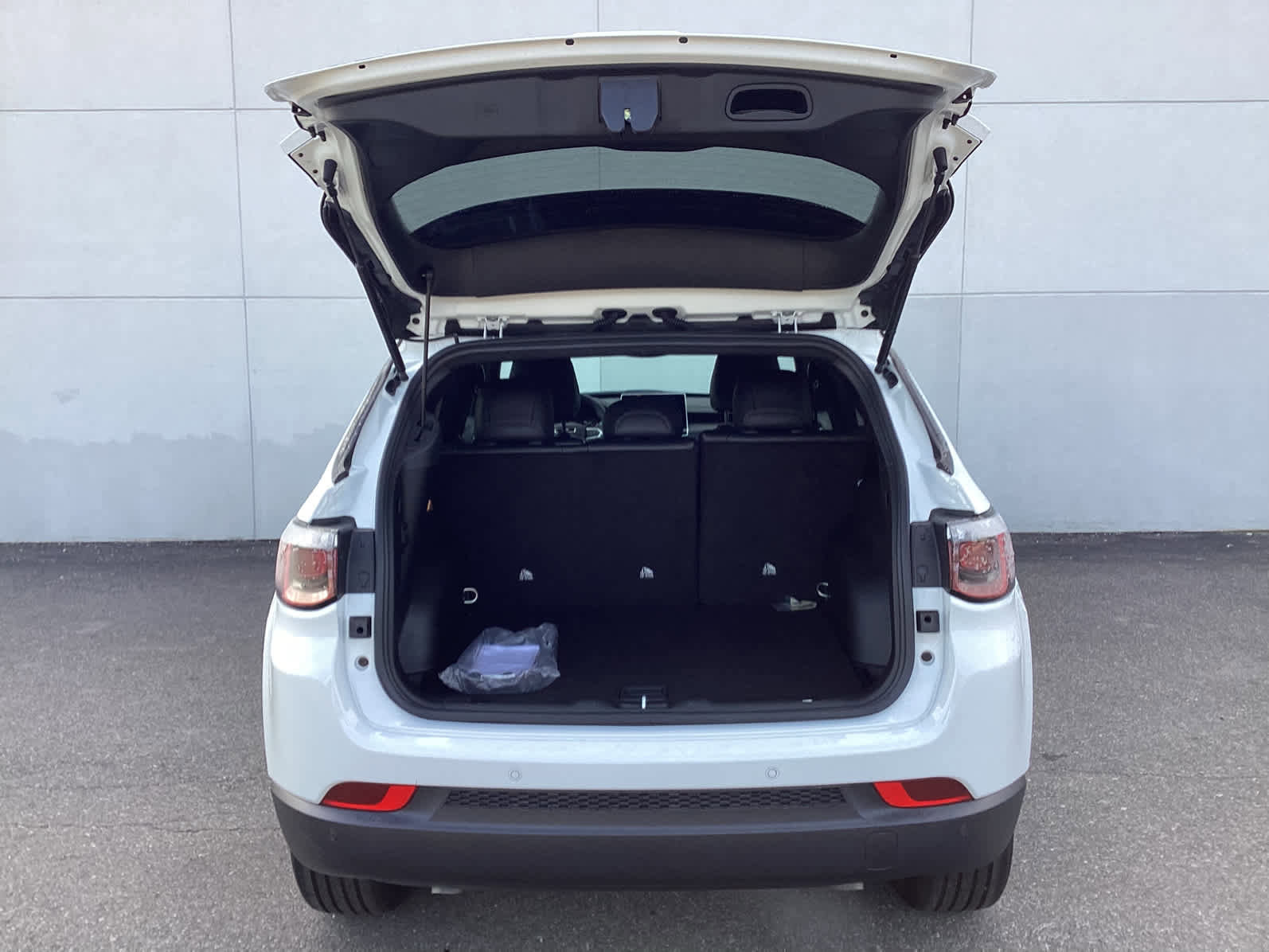 New 2026 Jeep Compass Limited AWD/4WD image 6