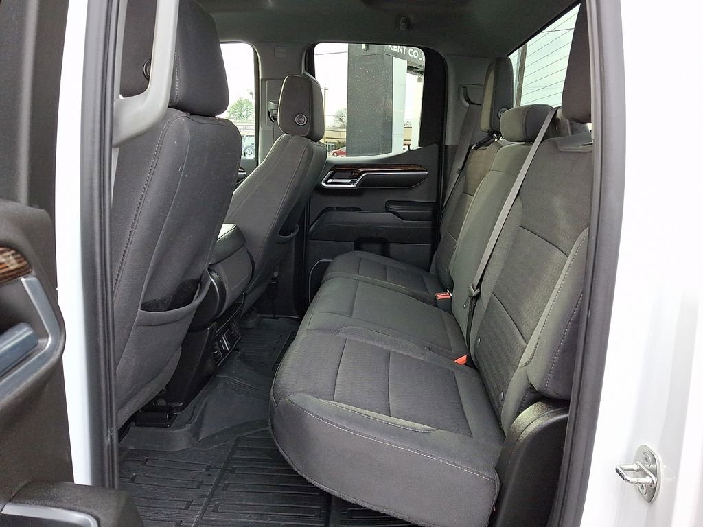 Used 2023 GMC Sierra 1500 Elevation w/ LPO, Elevation Black Package image 10