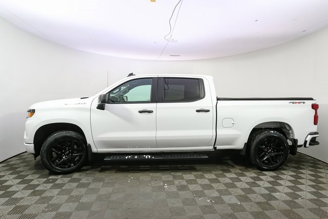 Used 2024 Chevrolet Silverado 1500 Custom image 6