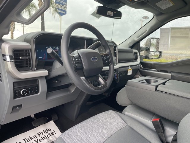 New 2026 Ford F250 XLT w/ XLT Premium Package image 9