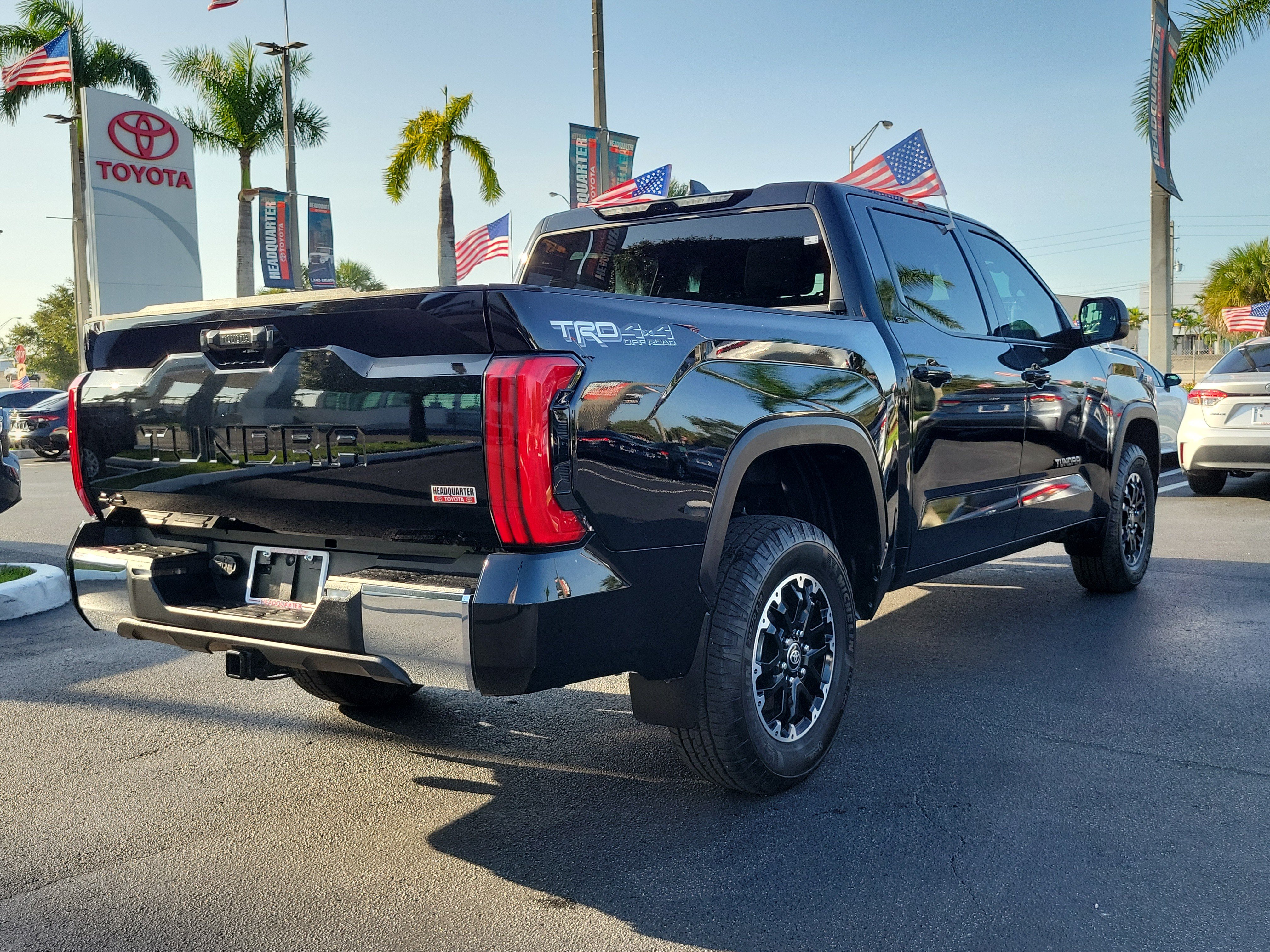 Used 2025 Toyota Tundra SR5 w/ TRD Off-Road Package AWD/4WD image 12