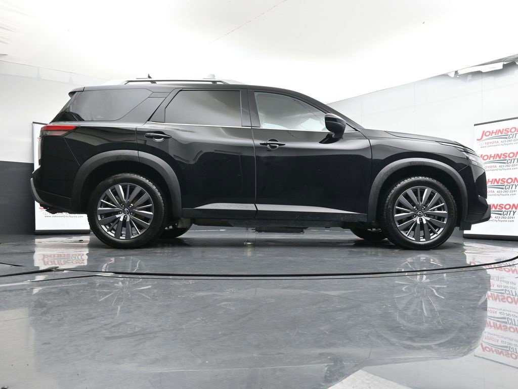 Used 2023 Nissan Pathfinder SL w/ SL Premium Package image 35