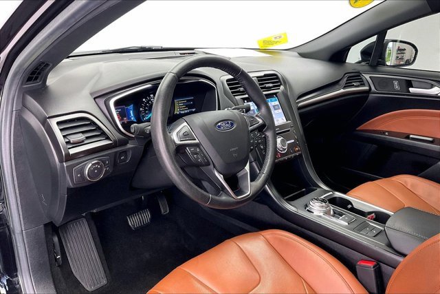 Used 2019 Ford Fusion Energi Titanium image 14