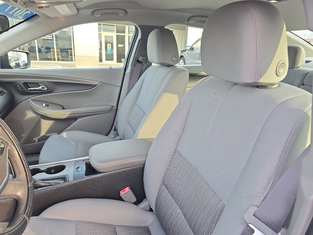 Used 2017 Chevrolet Impala LS image 12