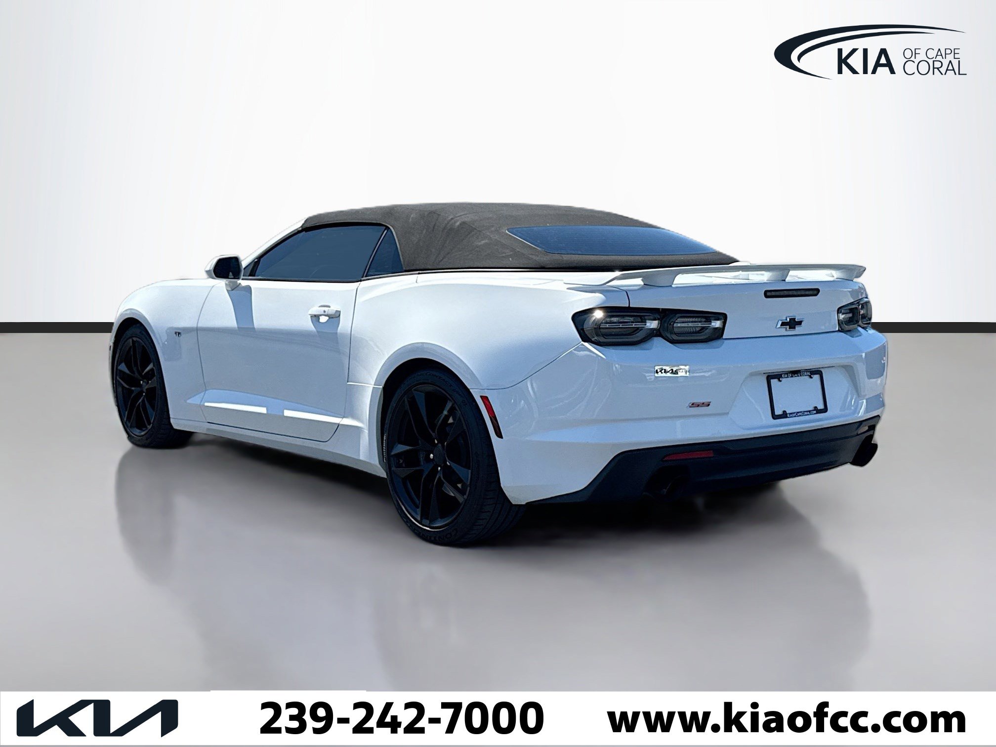 Used 2023 Chevrolet Camaro SS image 3