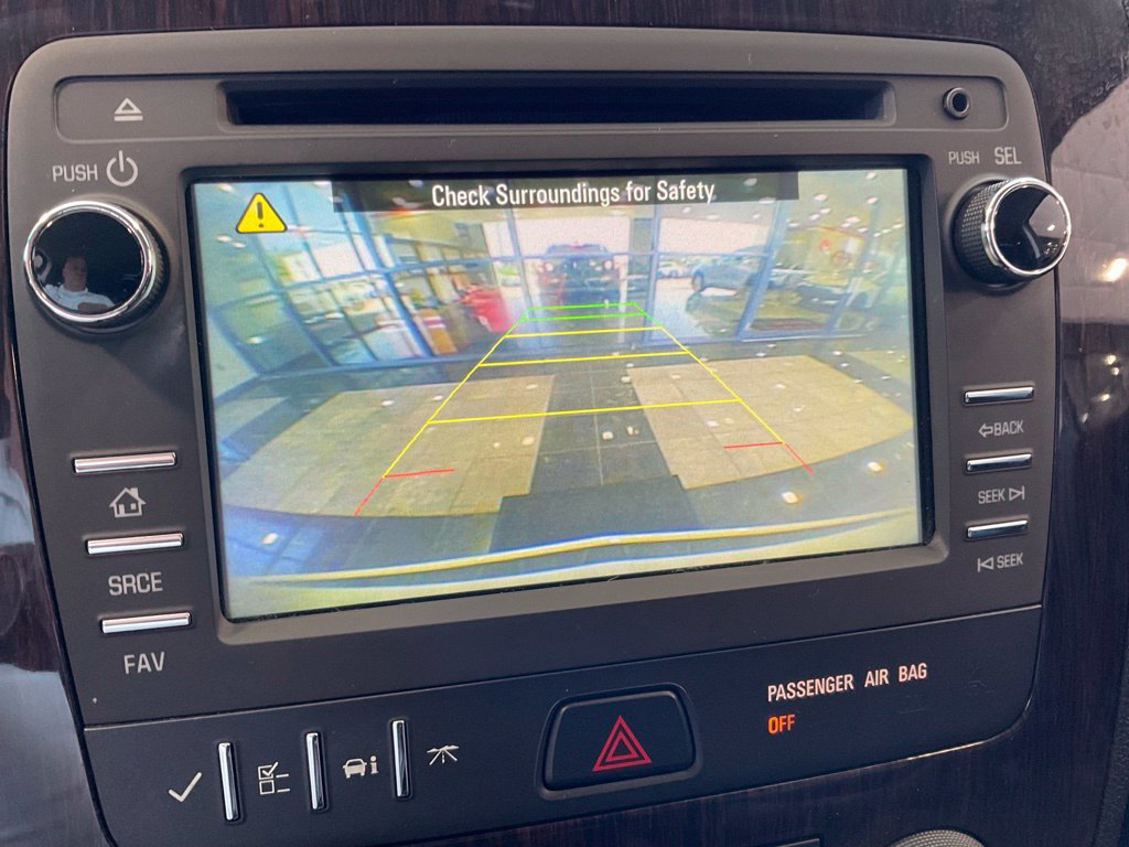 Used 2016 Chevrolet Traverse LT w/ Style and Technology Package AWD/4WD image 16