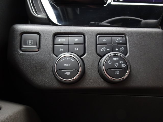 Used 2022 Chevrolet Silverado 1500 ZR2 AWD/4WD image 31