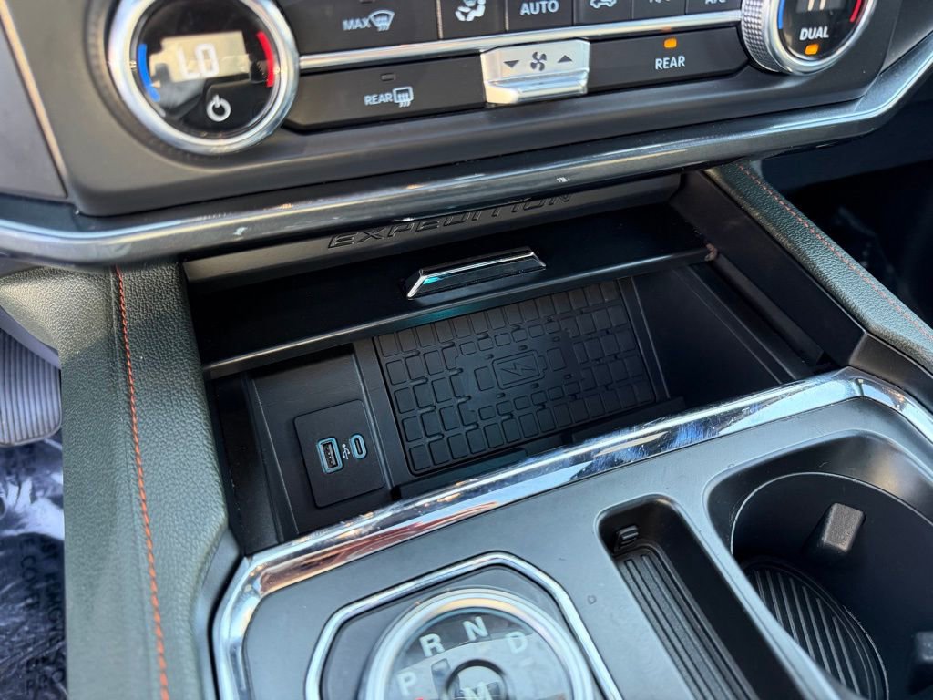 Used 2022 Ford Expedition Timberline image 27