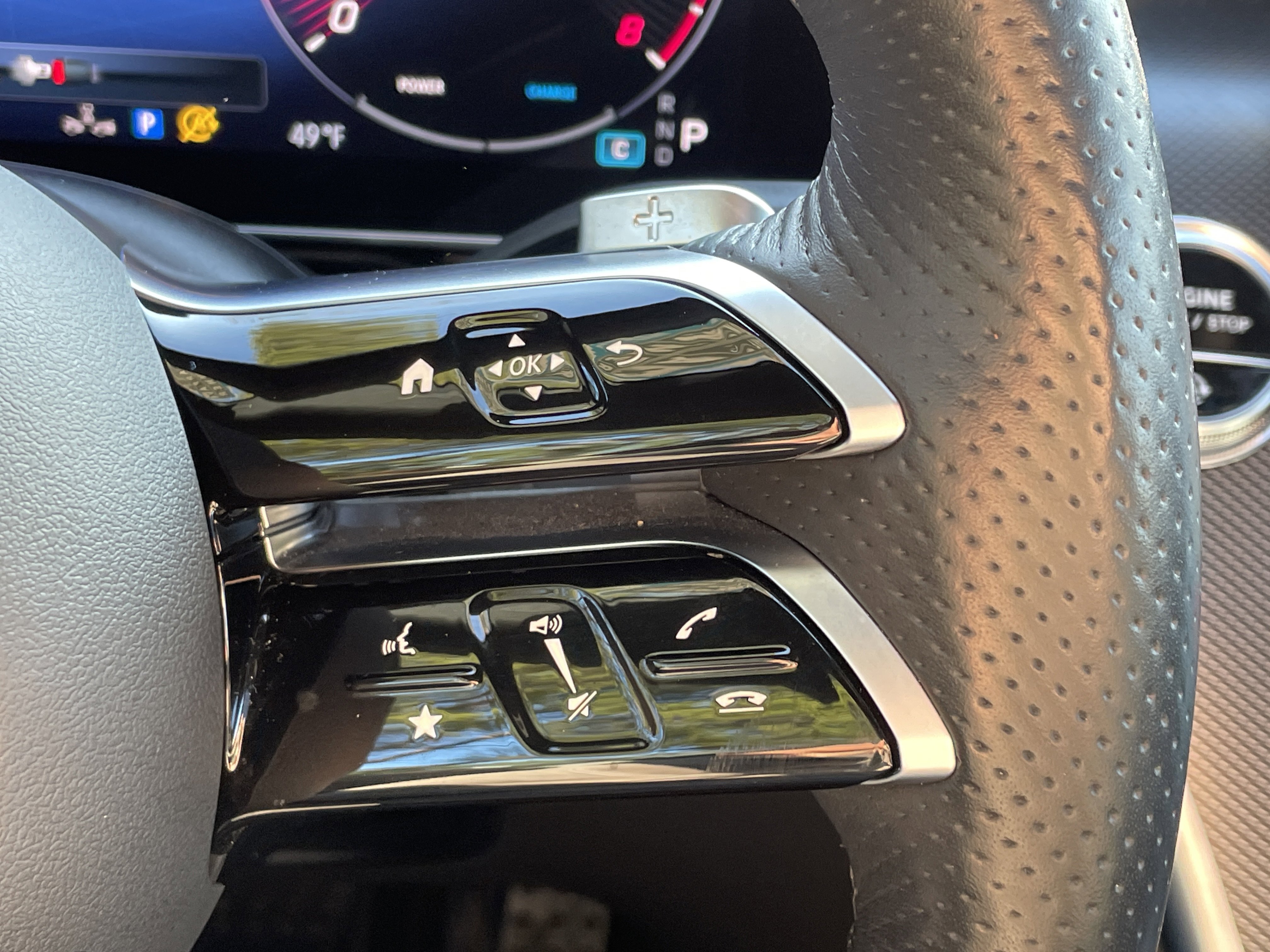 Certified 2024 Mercedes-Benz GLC 300 w/ AMG Line image 29