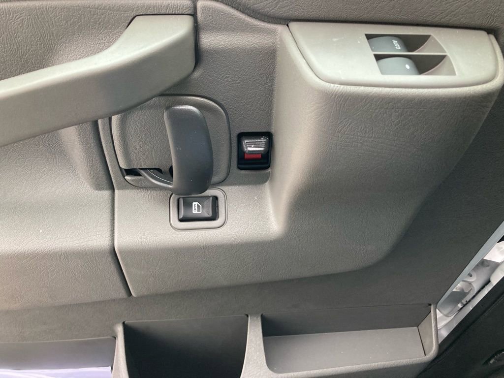 New 2026 GMC Savana 4500 w/ Power Convenience Package RWD image 20