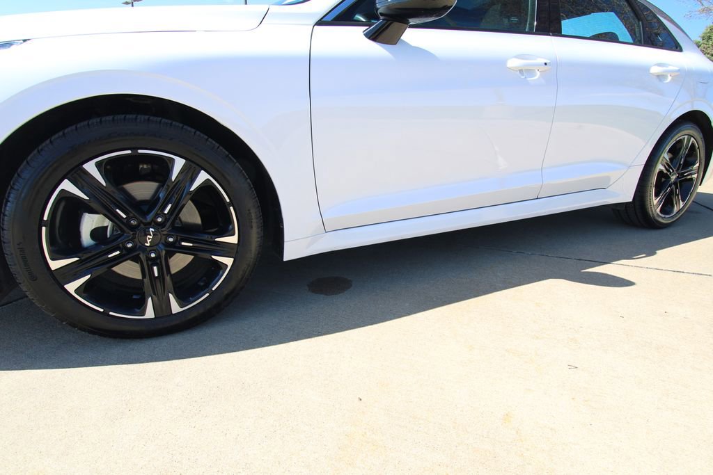 Used 2022 Kia K5 GT-Line w/ GT-Line FWD Premium Package image 10