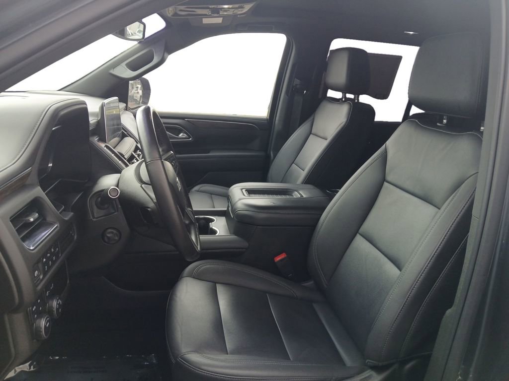 Used 2022 Chevrolet Tahoe Z71 w/ Luxury Package image 19