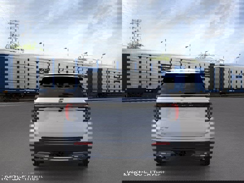 New 2026 Ford Explorer Active image 29