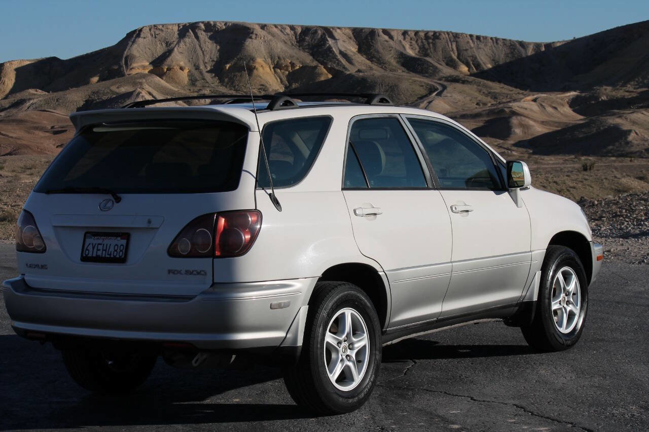 Used 2000 Lexus RX 300 4WD image 9
