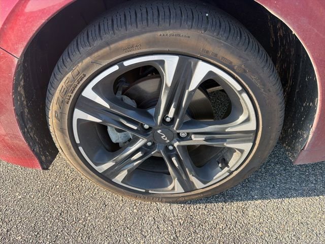 Used 2023 Kia K5 GT-Line w/ GT-Line Premium Package image 9