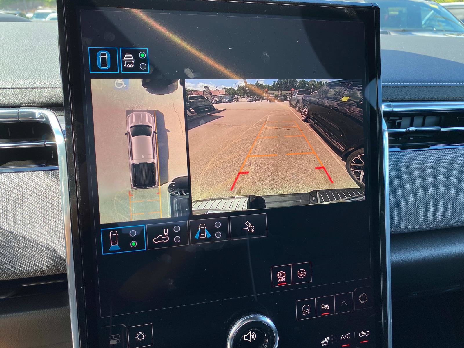New 2026 GMC Sierra EV Elevation AWD/4WD image 11