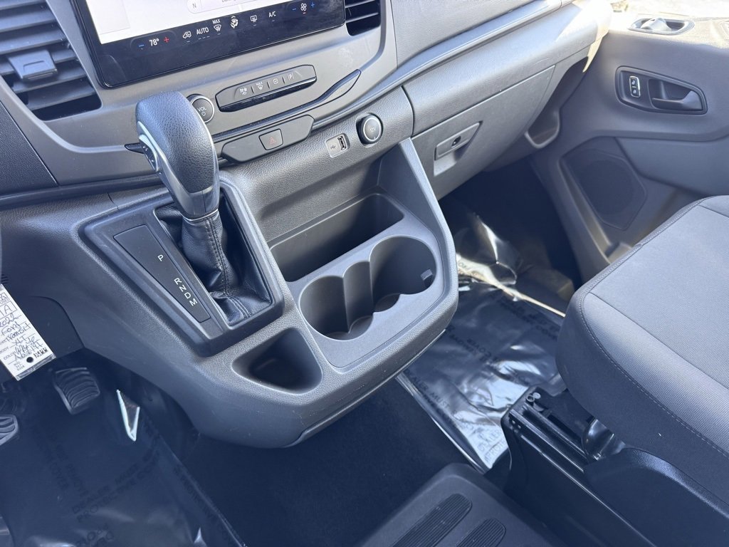 Used 2022 Ford Transit 350 XLT image 19
